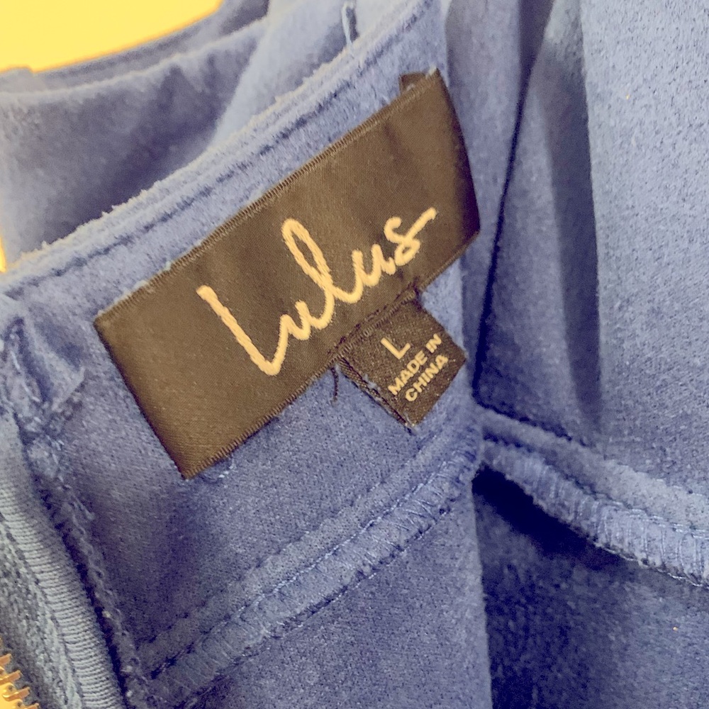 3/$25 ⭐️ Lulu’s suede/velvet royal blue dress - Picture 4 of 4